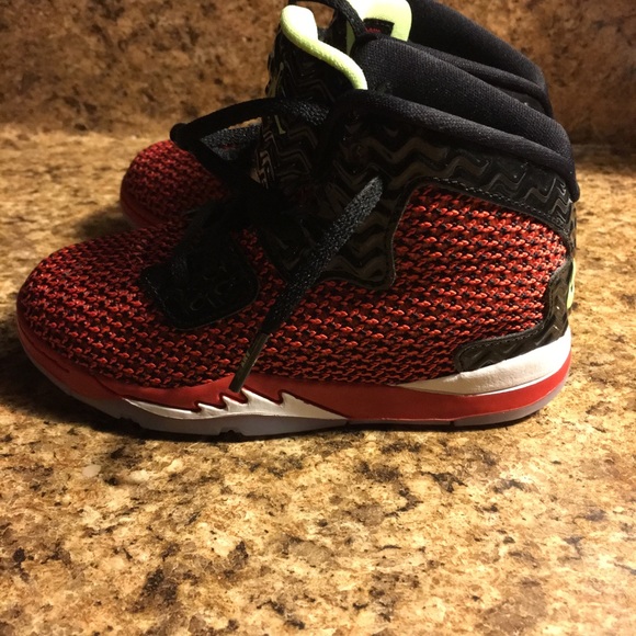 the new pair of jordans